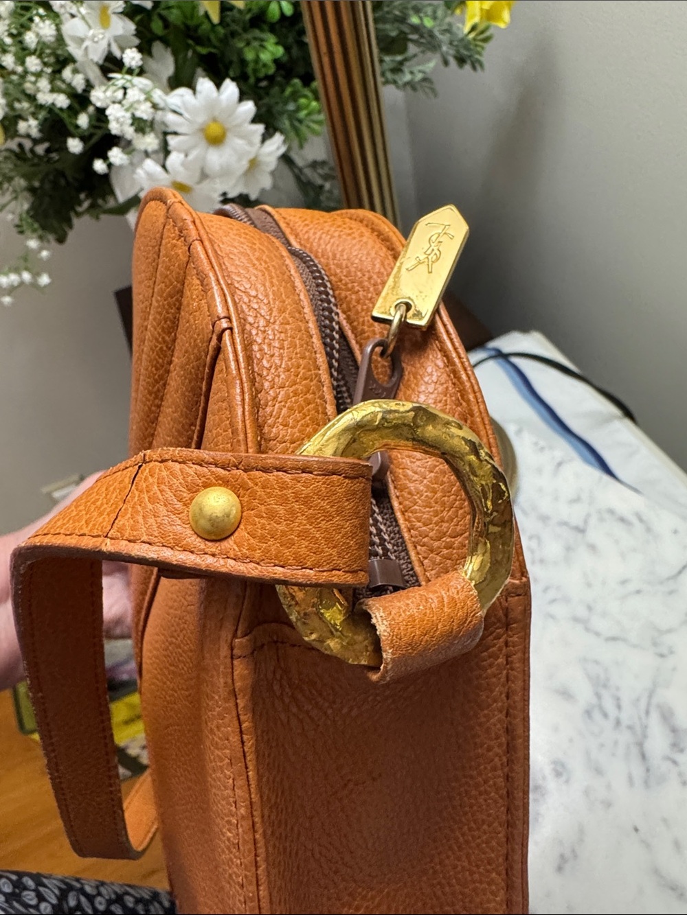 Yves Saint Laurent Women's Tan Crossbody Leather Semi-Circle Shoulder Bag - Picture 8 of 14